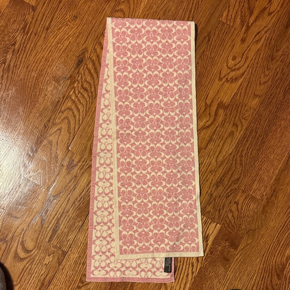 Coach Pink and Cream Sparkle Logo Scarf and Gloves Set - Picture 5 of 9